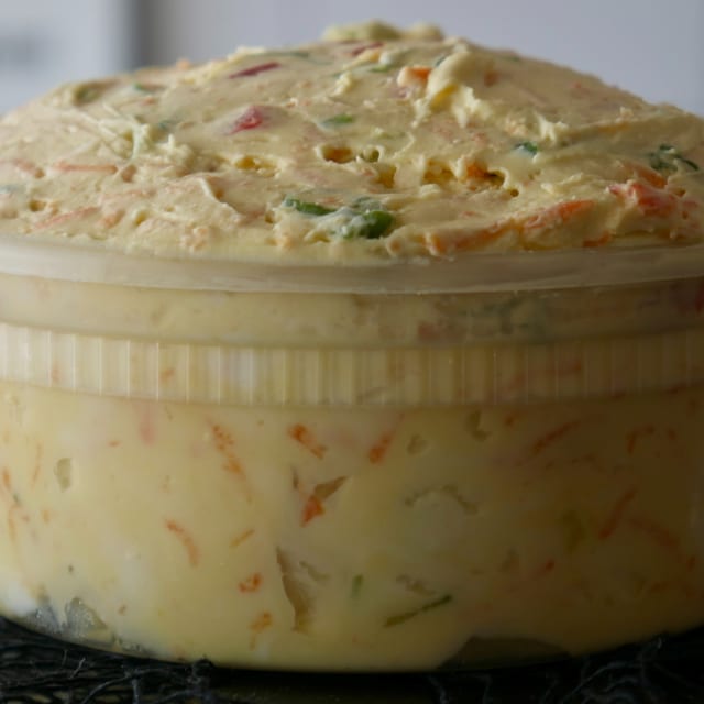 8 oz Veggie Cream Cheese.