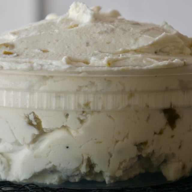 8 oz Jalapeño Cream Cheese 🌶.